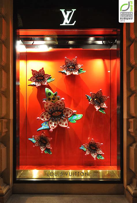 louis vuitton windows|louis vuitton window displays.